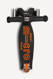 Micro Maxi LED Scooter