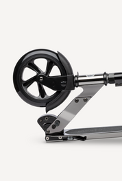 Micro Classic Black Neochrome Scooter