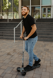 Micro Kickboard Monster