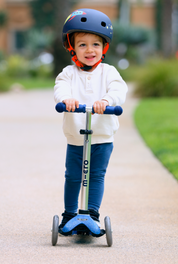 Micro Mini Glitter LED Scooter