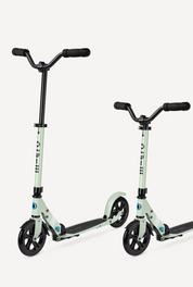 Micro Speed Deluxe Scooter