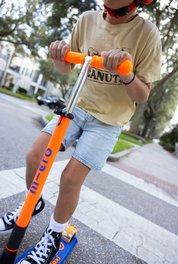 Micro Maxi Foldable LED Scooter