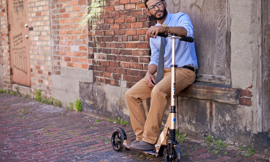 The Micro Suspension: The Ultimate Commuter Scooter