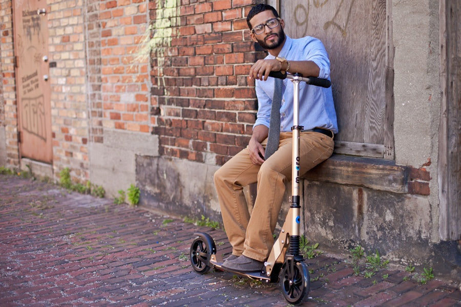 The Micro Suspension: The Ultimate Commuter Scooter