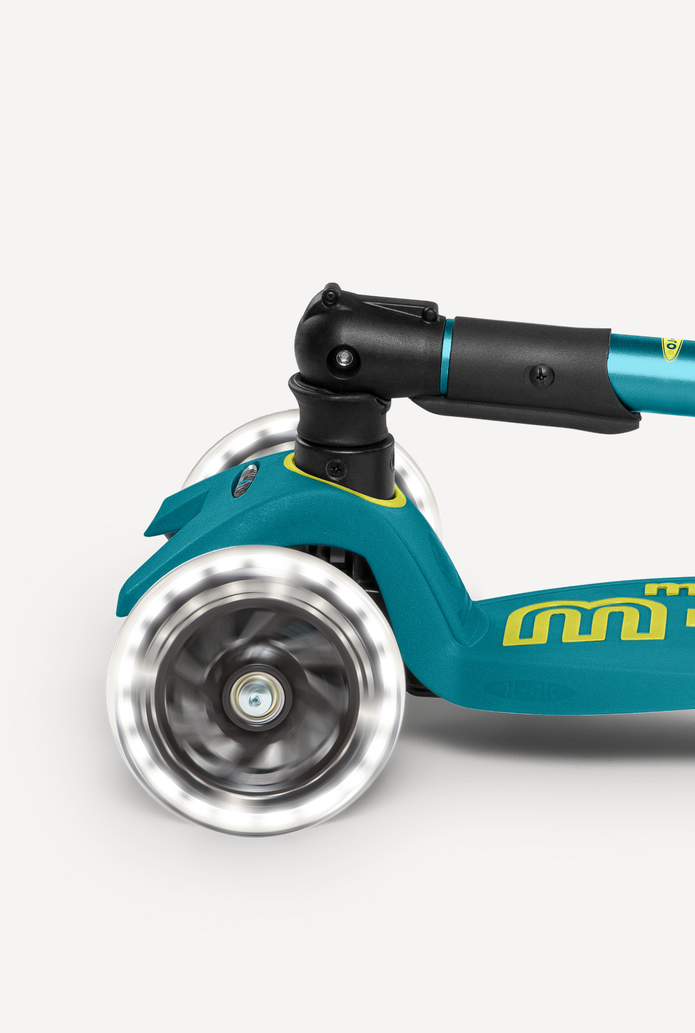 Micro Maxi Foldable LED | Child Scooter | Micro Kickboard