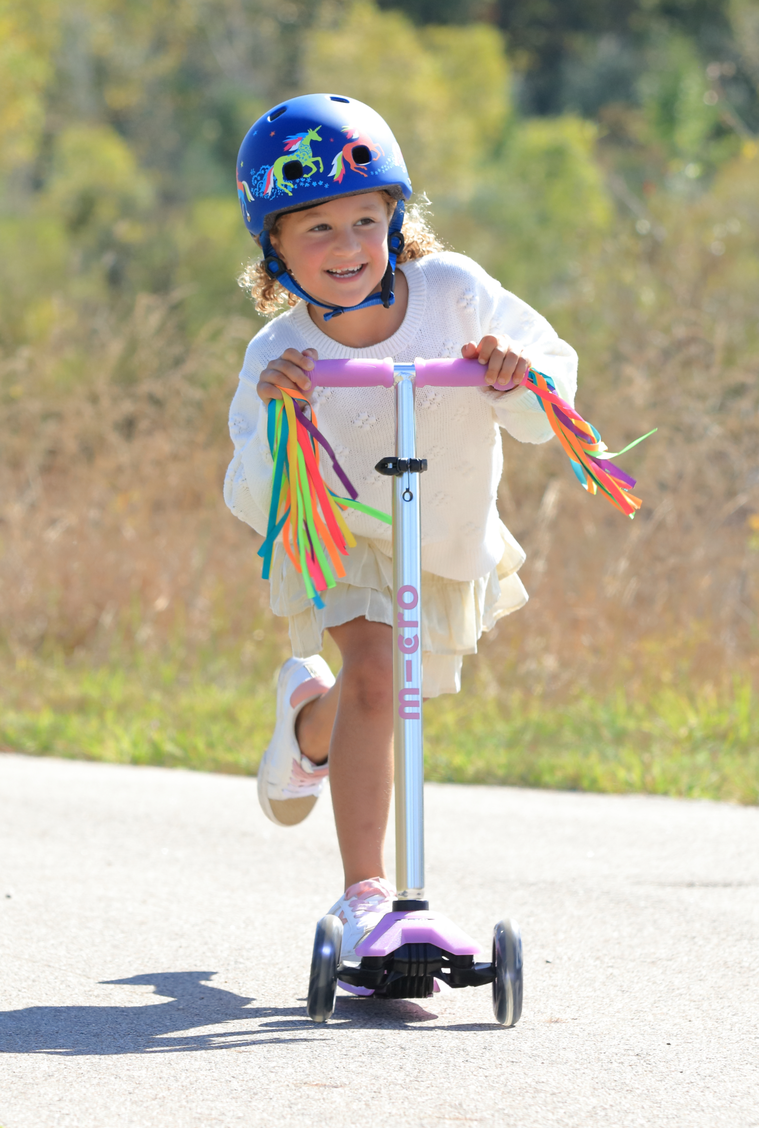 Micro Maxi Glow Plus LED Scooter