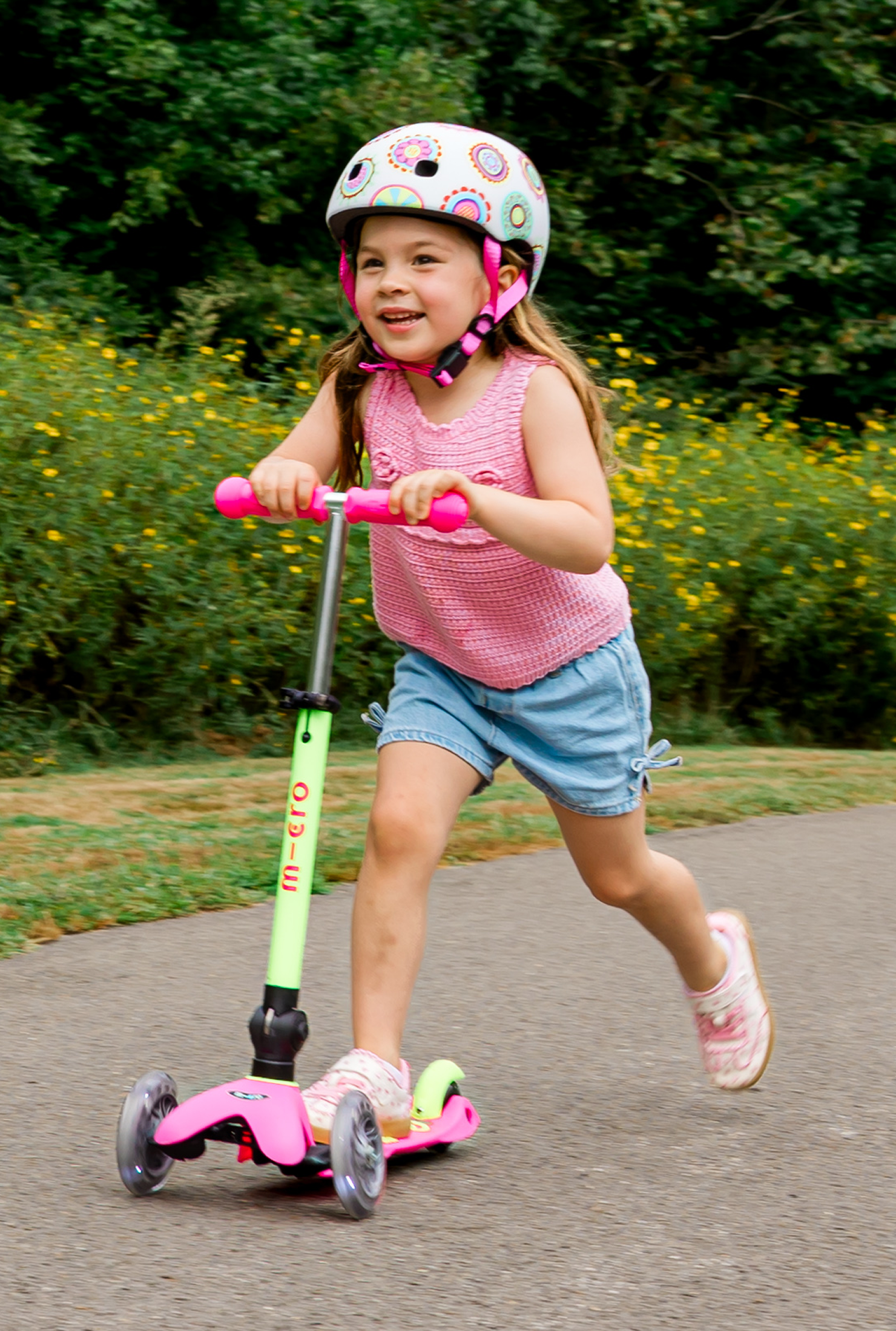 Micro Mini Foldable LED Scooter view 2