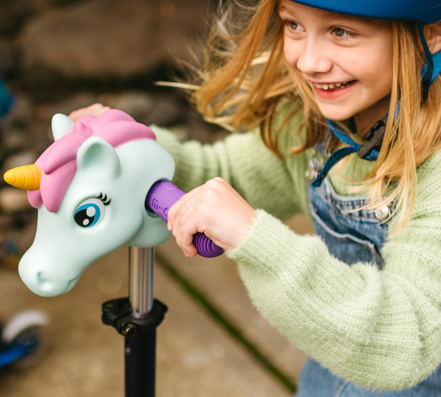 Scootaheadz mint unicorn .